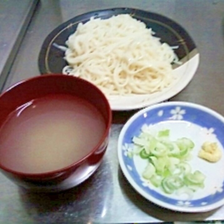 夏にさっぱり！塩麹そうめん、ひやむぎつゆ。